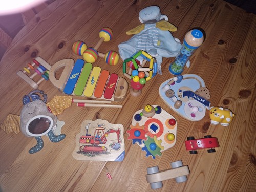Großes baby spielzeugpaket - großes,